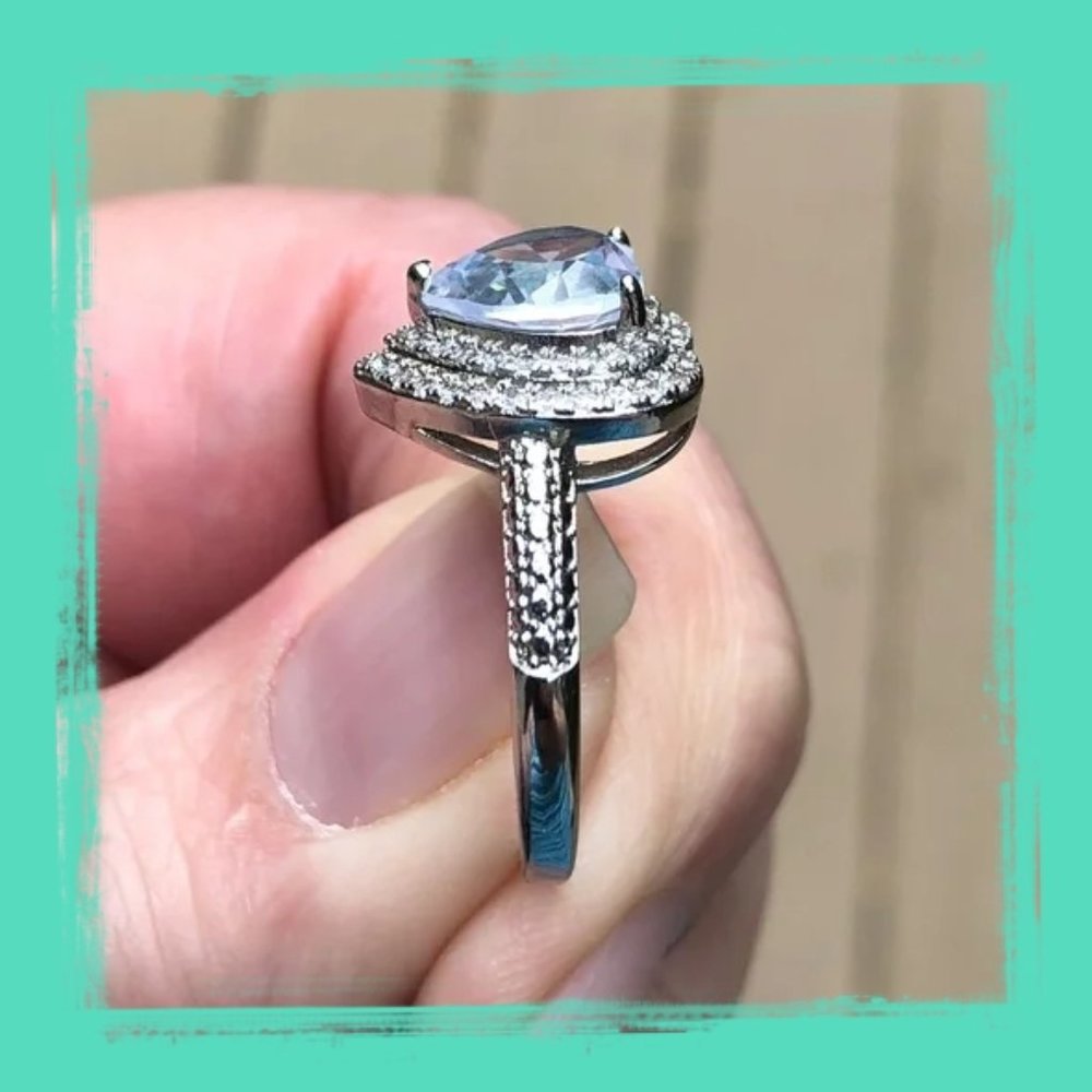 NEW Sterling Silver Heart Double Halo 3.5 CT CZ Ring - Picture 5 of 7
